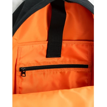 label-backpack-black