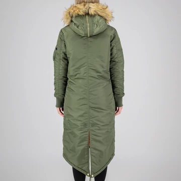 long-fishtaiul-woman-sage-green.jpg